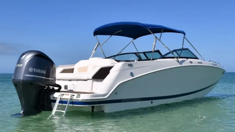 Four Winns HD 220 200hp Rental Boat - Amy's Boat Rental Cape Coral Florida