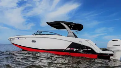 Four Winns HD 270 RS 300hp Rental Boat - Amy's Boat Rental Cape Coral Florida